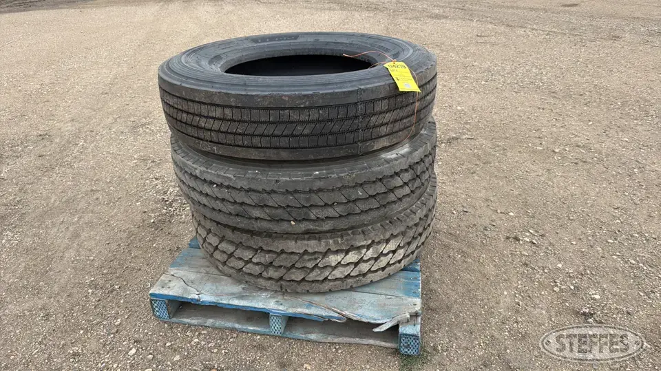 (3) Firestone 11R24.5 tires Truck Tire