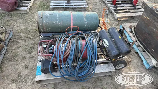 Air tanks & compressor