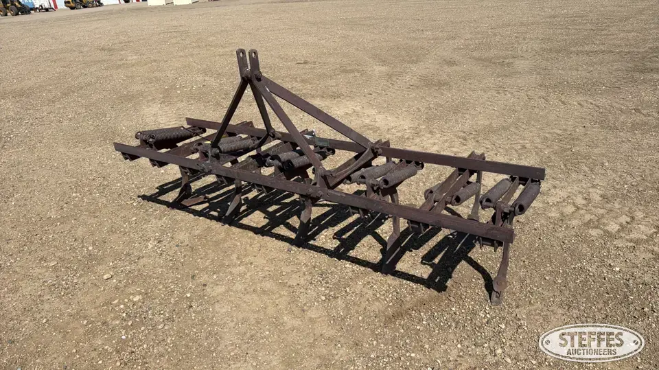 Dearborn 10-95A Field Cultivator