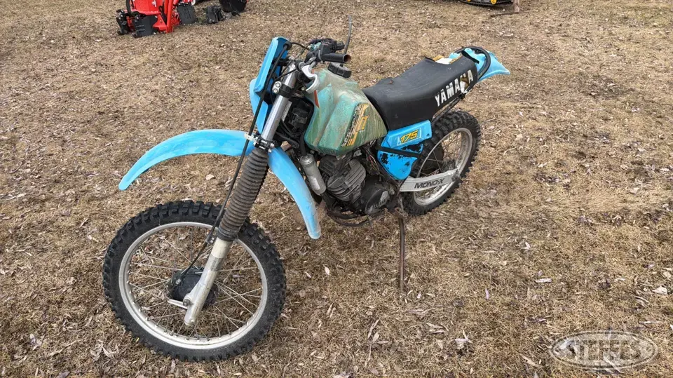 1982 Yamaha IT 175 Motorcycles and Scooter