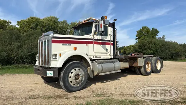 1986 Kenworth W900B