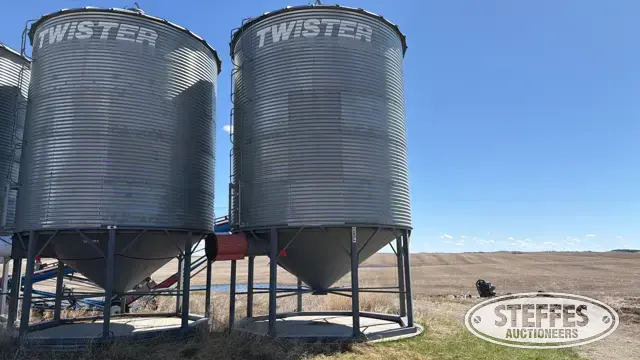 Twister hopper bin