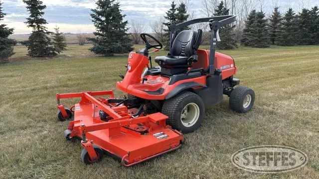 2010 Kubota F3080