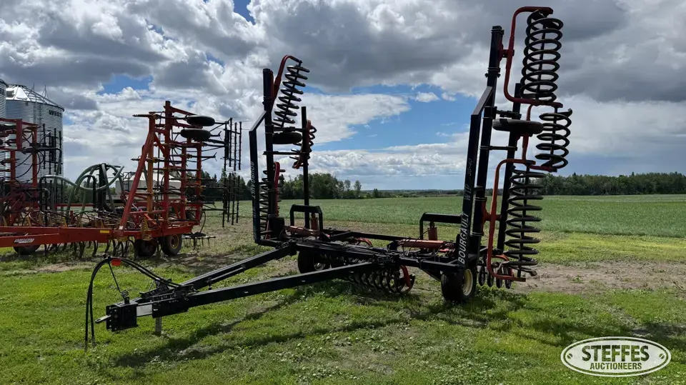 Bourgault WTP 36-40 Rolling Packer