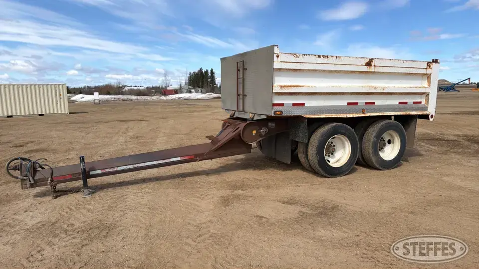1998 Midland Pup Trailer