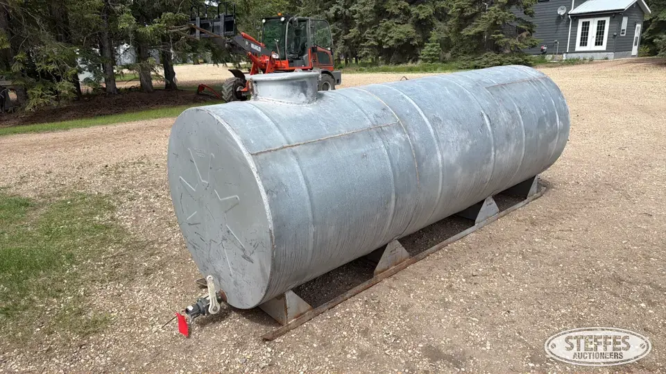 Westeel Rosco 1,000 gal. aluminum tank Tanks-Other