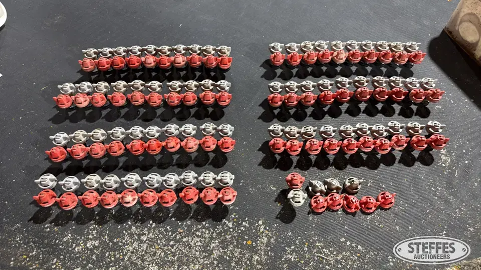 (71) TeeJet Combo Jet dual nozzles Ag Equipment Part