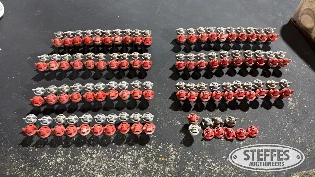 (71) TeeJet Combo Jet dual nozzles