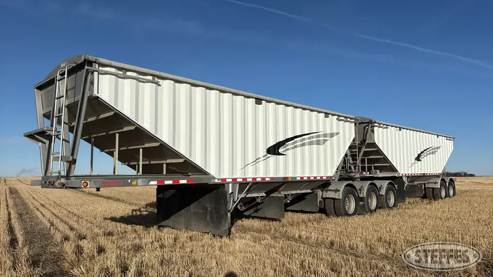 2013 Doepker Super B Hopper Bottom Trailer