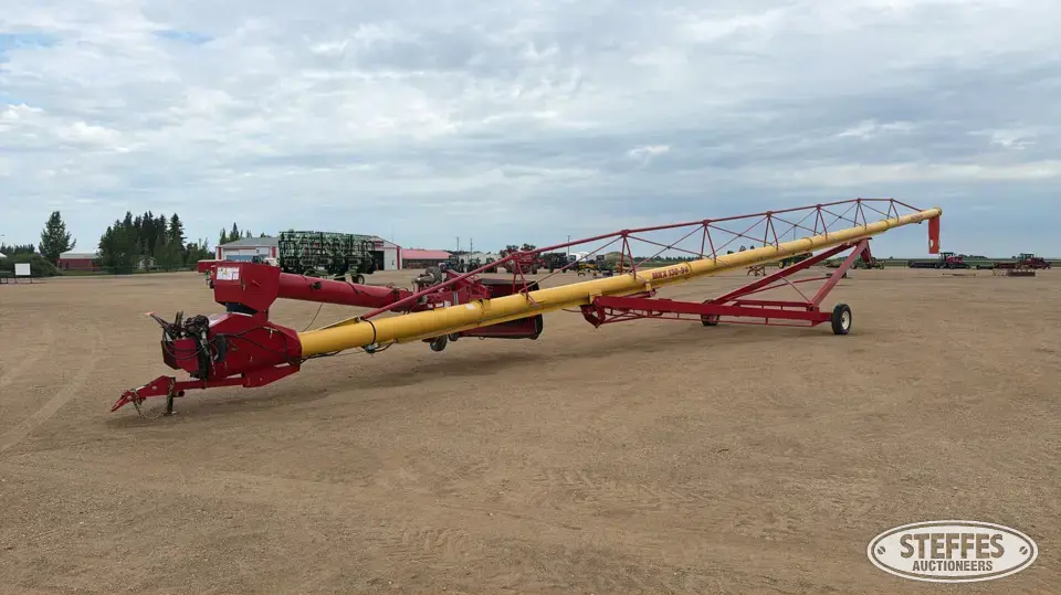 Westfield MKX130-94 Swing Hopper Auger