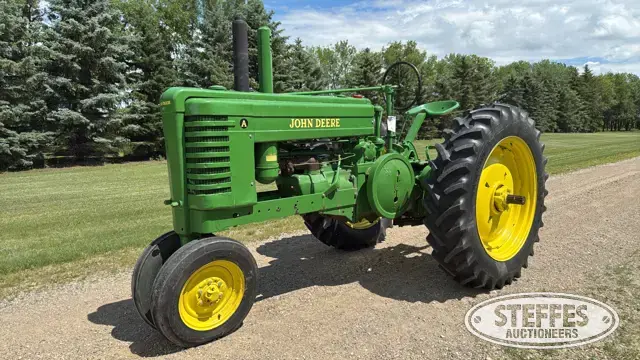 1942 John Deere A