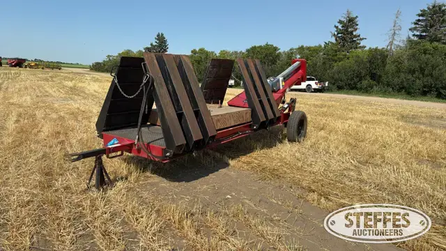 Wheatheart drive over transfer auger