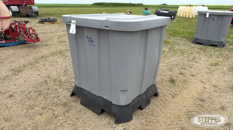 Buffer Valley Industries poly tote Farm Support Item