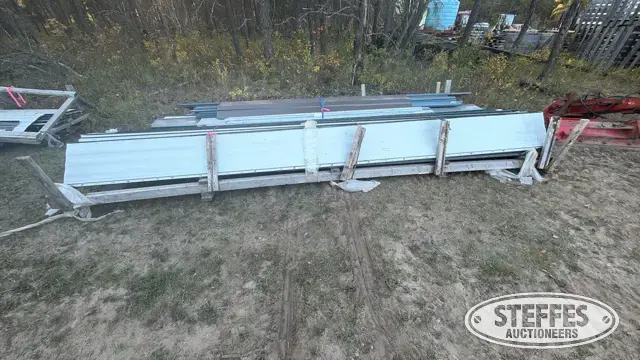 Locking tin roofing
