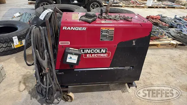 Lincoln Electric Ranger 305G