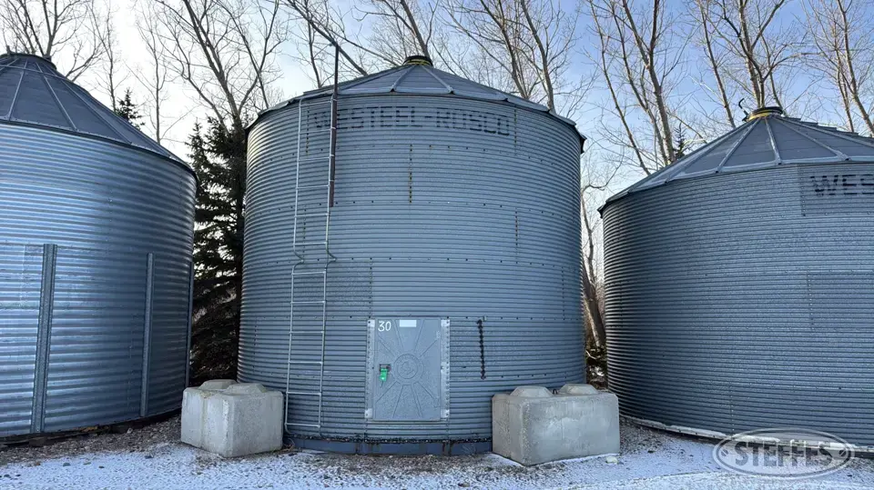 Westeel-Rosco grain bin