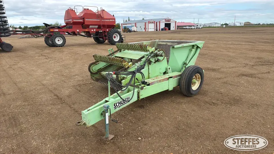Schulte conveyor rock picker