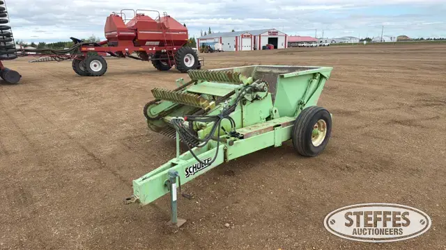 Schulte conveyor rock picker