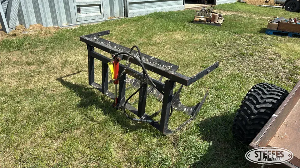 Grapple attachment Ag Equipment Part