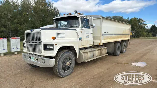 Ford LTL 9000
