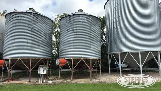 Rosco hopper bin