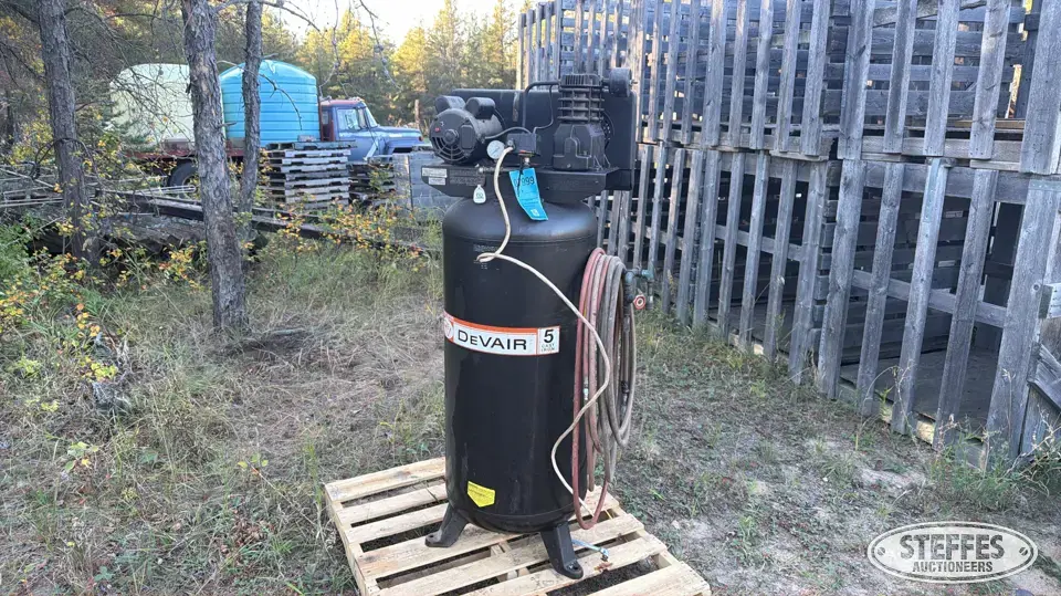 DeVair PCI-560 Air Tools and Compressor
