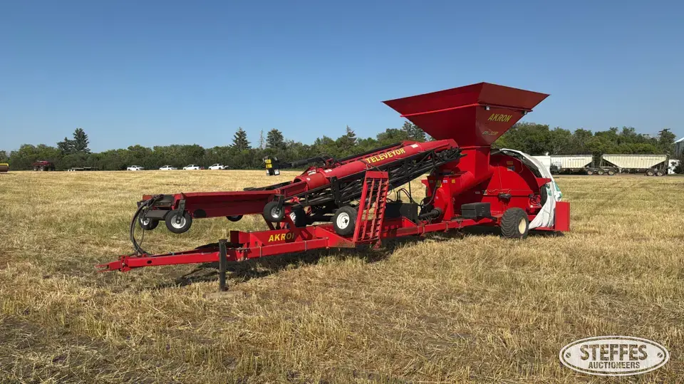 Akron GTX3230 Grain Bag Loaders and Unloader