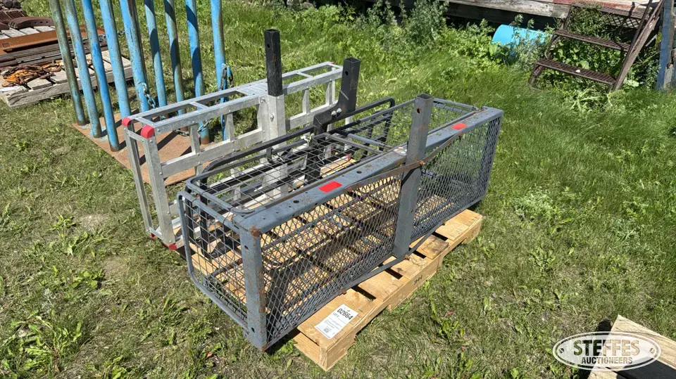 (3) Receiver hitch carriers Truck-Trailer Part