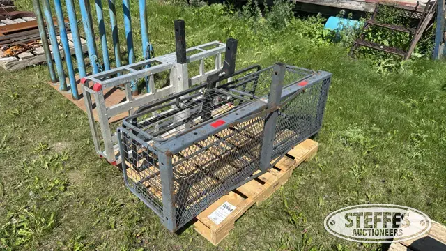 (3) Receiver hitch carriers