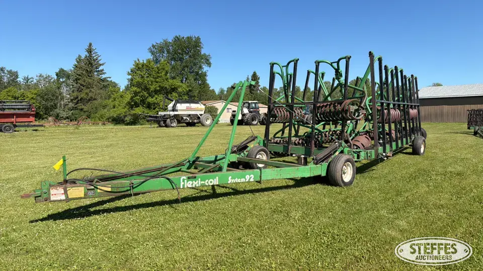 1981 Flexi-Coil System 92 Rolling Packer