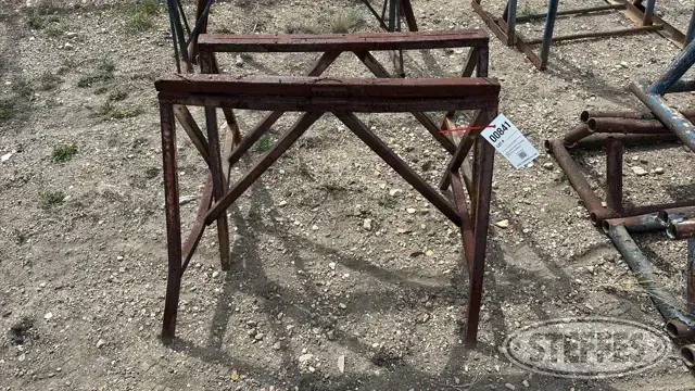 Heavy duty stands