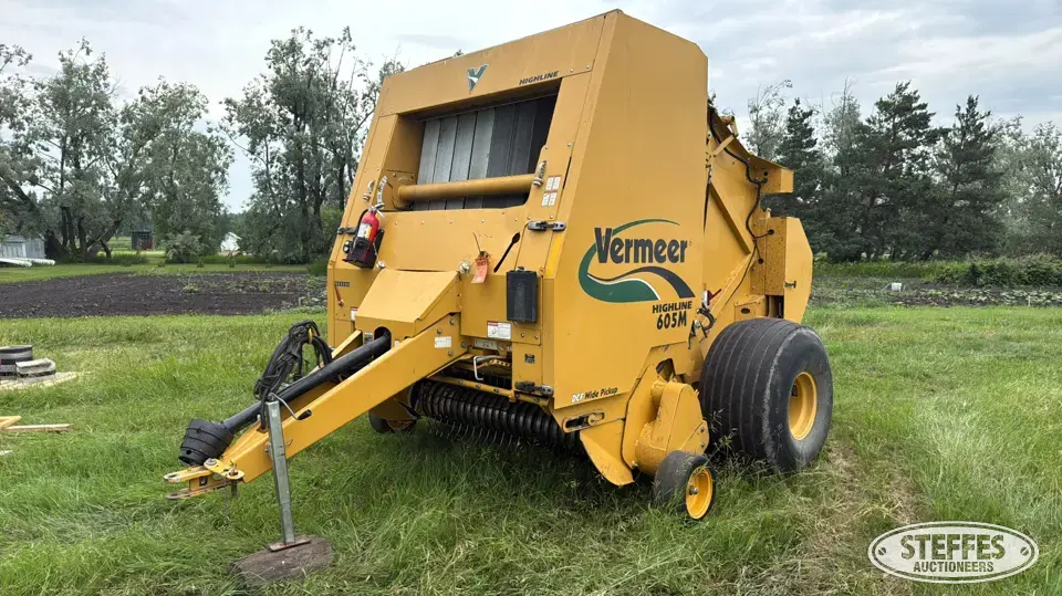 2007 Vermeer Highline 605M Round Baler