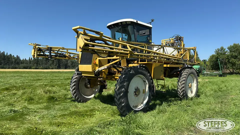 RoGator 854 Self-Propelled Sprayer