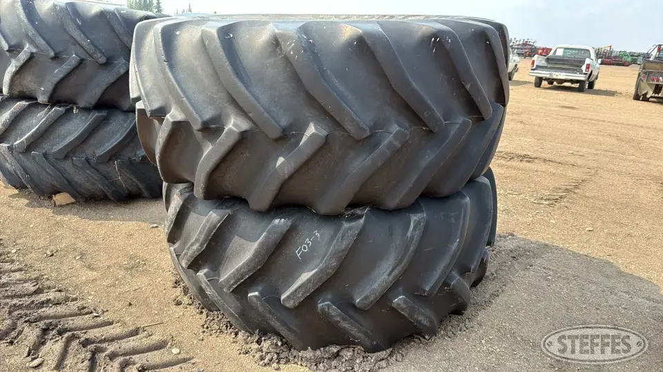 (2) Goodyear DT820 800/70R38 tires Tractor-Implement Tire