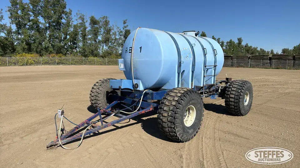 2000 Pattison Liquid Systems Liquid Fertilizer Tank