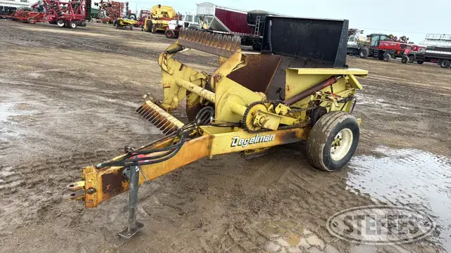 1990 Degelman R570S