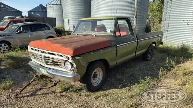 1975 Ford F-250
