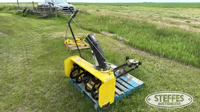 John Deere 44
