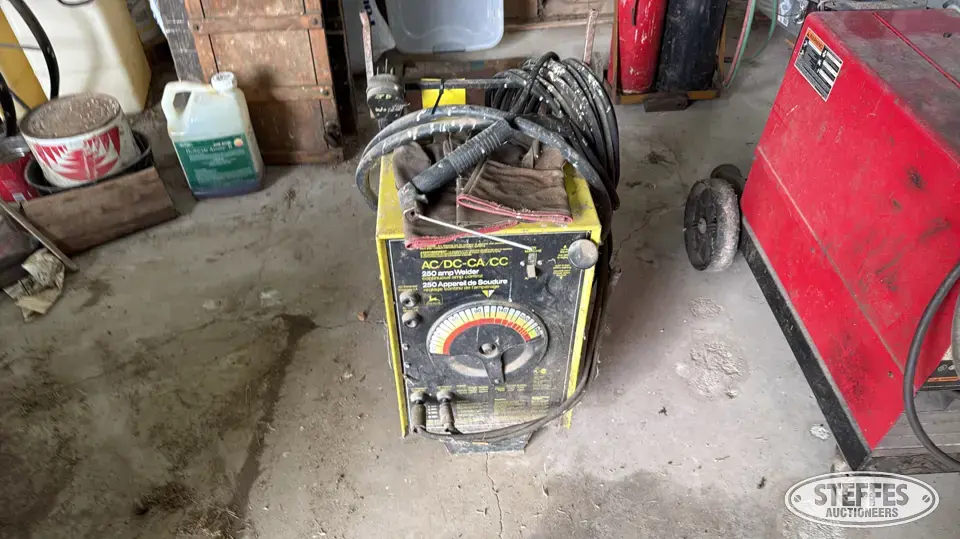 John Deere stick welder Welding