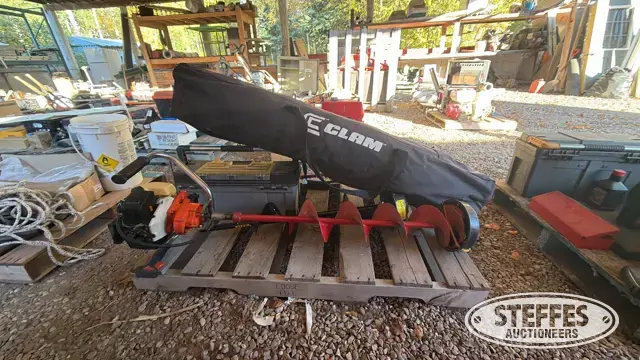 (2) Ice augers & shack