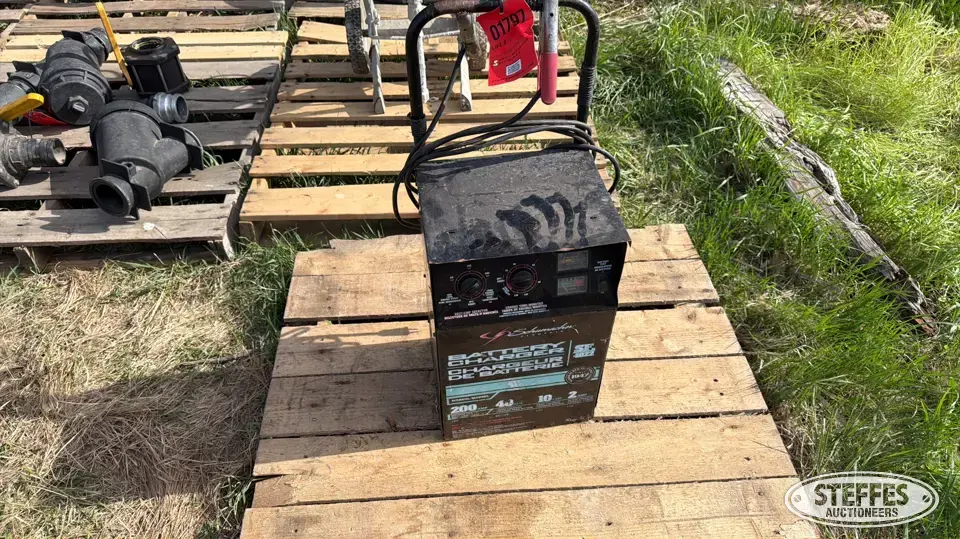 Schumacher SF 4022 Shop Equipment-Other