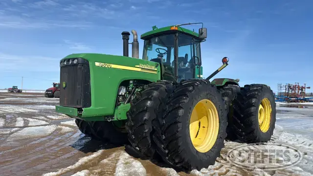 2003 John Deere 9520