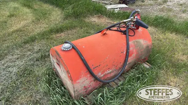 Westeel 100 gal. fuel transfer tank