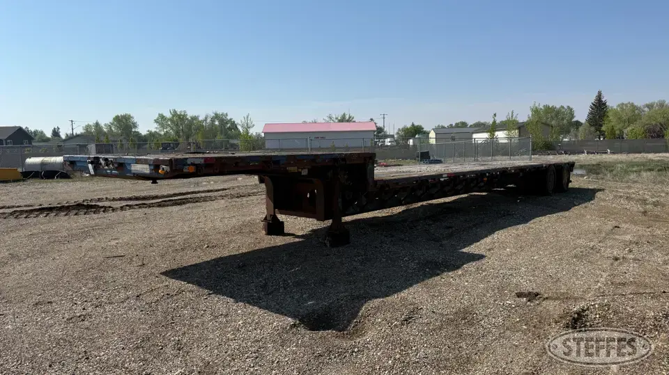1996 Lode King Step Deck Trailer