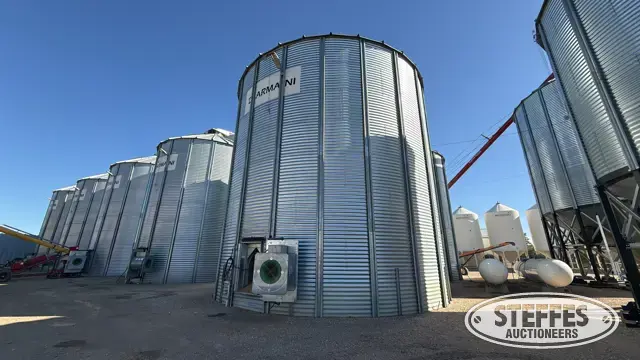 Darmani grain bin