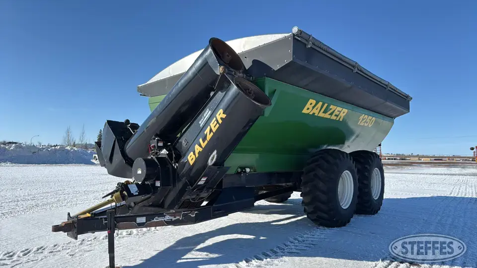 2008 Balzer 1250 Grain Cart