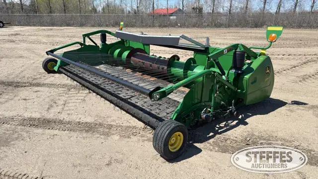 2013 John Deere 615P
