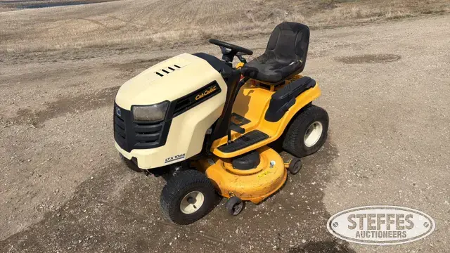 2017 Cub Cadet LTX 1045
