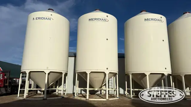Meridian 1620EWPVS hopper bin