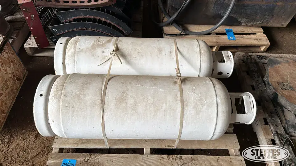 (2) 100 lb. LP tanks Farm Support Item